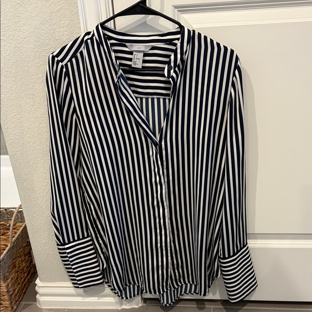 H&M Black and White Striped Blouse